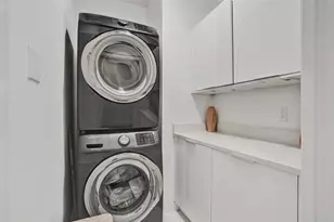 233 NE 11th St, Fort Lauderdale, FL 33304 - Photo 20