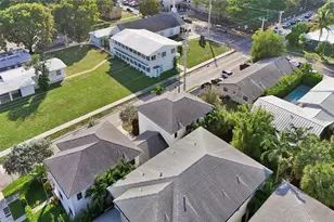 233 NE 11th St, Fort Lauderdale, FL 33304 - Photo 42