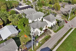233 NE 11th St, Fort Lauderdale, FL 33304 - Photo 46