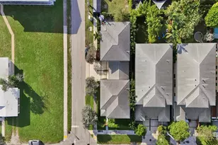 233 NE 11th St, Fort Lauderdale, FL 33304 - Photo 58