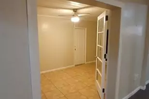 5759 SW 61st St, Miami, FL 33143 - Photo 6