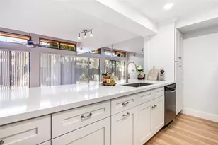 7920 NW 11th Ct, Plantation, FL 33322 - Photo 4