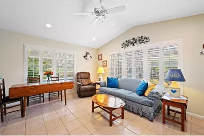 690  Fox Creek Ct, Weston, FL 33327 - Photo 10