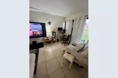 1524  Lake Crystal Dr, Unit #C, West Palm Beach, FL 33411 - Photo 8
