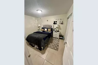 1524  Lake Crystal Dr, Unit #C, West Palm Beach, FL 33411 - Photo 12