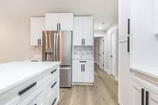 6411 NW 54th Dr, Coral Springs, FL 33067 - Photo 16