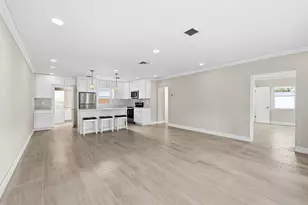 2000 NE 17 Ct, Fort Lauderdale, FL 33304 - Photo 4