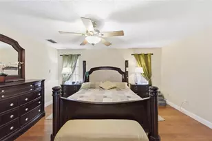 11060 Lakeview Dr, Coral Springs, FL 33071 - Photo 18