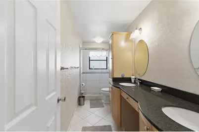 11060  Lakeview Dr, Coral Springs, FL 33071 - Photo 26