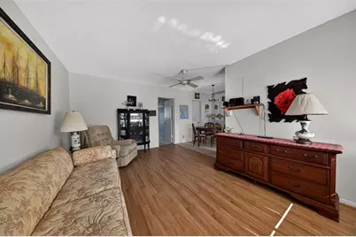 11 SW 4th Ave, Unit #18, Boca Raton, FL 33432 - Photo 8