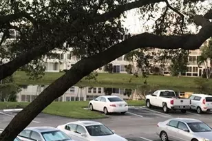 2069 Oakridge F, Deerfield Beach, FL 33442 - Photo 34