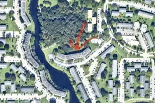 2069 Oakridge F, Deerfield Beach, FL 33442 - Photo 42