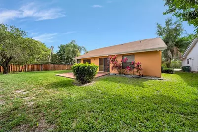 8507 NW 83rd St, Tamarac, FL 33321 - Photo 40
