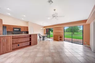 8507 NW 83rd St, Tamarac, FL 33321 - Photo 10