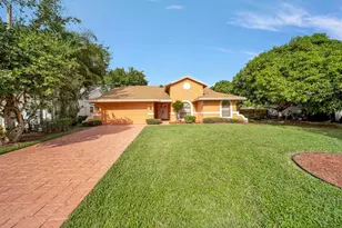 8507 NW 83rd St, Tamarac, FL 33321 - Photo 2