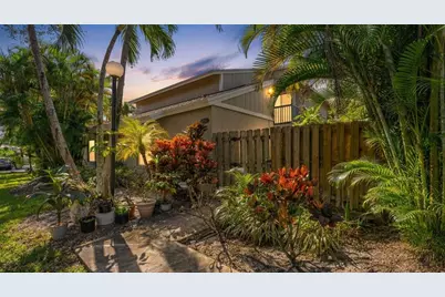 13292 NW 7th Ct, Unit #13292, Plantation, FL 33325 - Photo 1