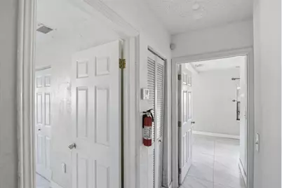 1320 NW 86th St, Miami, FL 33147 - Photo 26