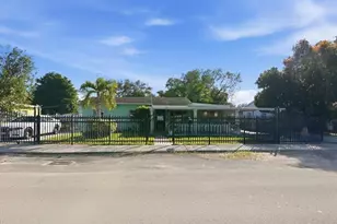 1320 NW 86th St, Miami, FL 33147 - Photo 28