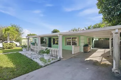 1320 NW 86th St, Miami, FL 33147 - Photo 6