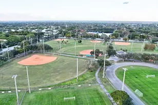 9861 Fairway Cove Ln, Plantation, FL 33324 - Photo 58