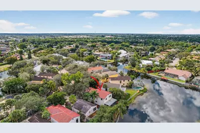 9861 Fairway Cove Lane, Plantation, FL 33324 - Photo 52