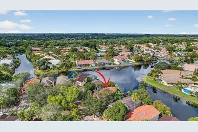 9861 Fairway Cove Lane, Plantation, FL 33324 - Photo 54