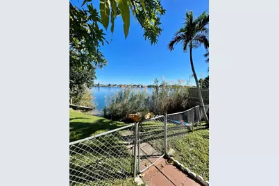 5512 N Park Rd, Fort Lauderdale, FL 33312 - Photo 18