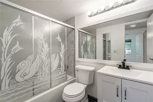 8940 S Hollybrook Blvd, Pembroke Pines, FL 33025 - Photo 8