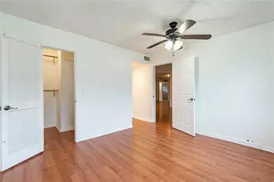 8940 S Hollybrook Blvd, Pembroke Pines, FL 33025 - Photo 16