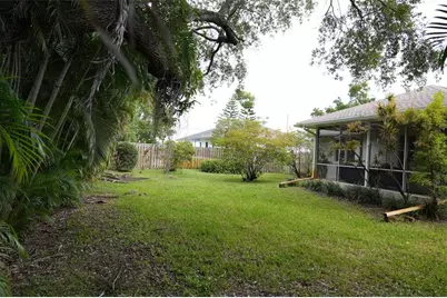 821 SW 13th Ct, Pompano Beach, FL 33060 - Photo 8