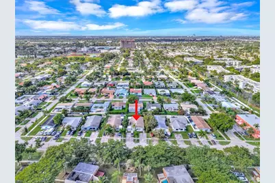 2118 N 14 Ave, Hollywood, FL 33020 - Photo 2