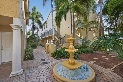 1040  Lake Shore Dr, Unit #203, Lake Park, FL 33403 - Photo 6