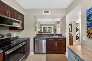 1040 Lake Shore Dr, Lake Park, FL 33403 - Photo 12