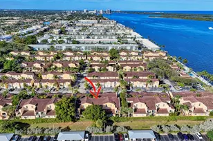 1040 Lake Shore Dr, Lake Park, FL 33403 - Photo 76