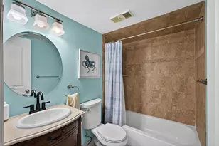 1040 Lake Shore Dr, Lake Park, FL 33403 - Photo 32