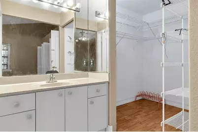 3201 W 76th Street, Hialeah, FL 33018 - Photo 32