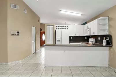 3201 W 76th Street, Hialeah, FL 33018 - Photo 22