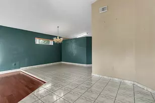 3201 W 76th St, Hialeah, FL 33018 - Photo 10