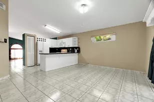 3201 W 76th St, Hialeah, FL 33018 - Photo 24