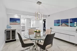 9623 S Hollybrook Lake Dr, Pembroke Pines, FL 33025 - Photo 4