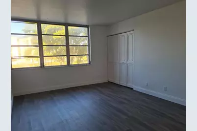 6911  Environ Bvd, Unit #2M, Lauderhill, FL 33319 - Photo 8