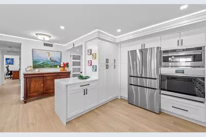 3410  Galt Ocean Dr, Unit #702N, Fort Lauderdale, FL 33308 - Photo 6