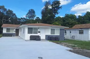 1555 NE 148th St, Miami, FL 33161 - Photo 2