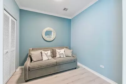 313 NE 2nd St, Unit #204, Fort Lauderdale, FL 33301 - Photo 6