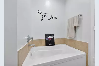 313 NE 2nd St, Unit #204, Fort Lauderdale, FL 33301 - Photo 12