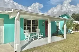 8867 SE Rigdon Way, Hobe Sound, FL 33455 - Photo 2