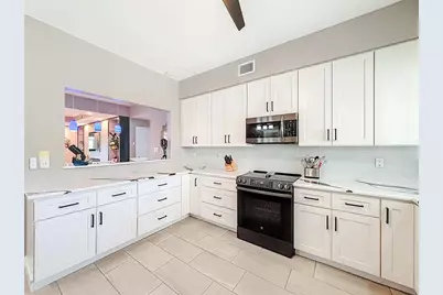 5040  Harmony Cir, Unit #108, Vero Beach, FL 32967 - Photo 6