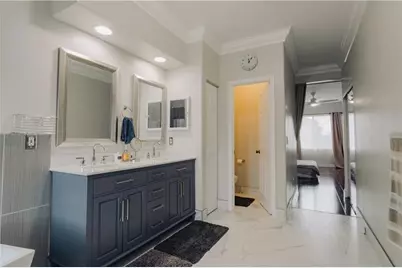 7682 NW 19th Street, Pembroke Pines, FL 33024 - Photo 32