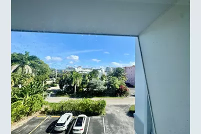 800 E Camino Real, Unit #Ph4160, Boca Raton, FL 33432 - Photo 10