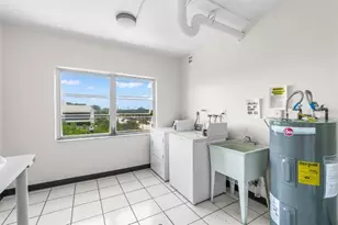 55 SW 2nd Ave, Boca Raton, FL 33432 - Photo 14